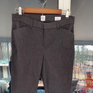 Size 8 GAP Signature Skinny Ankle Grey Dress Pants